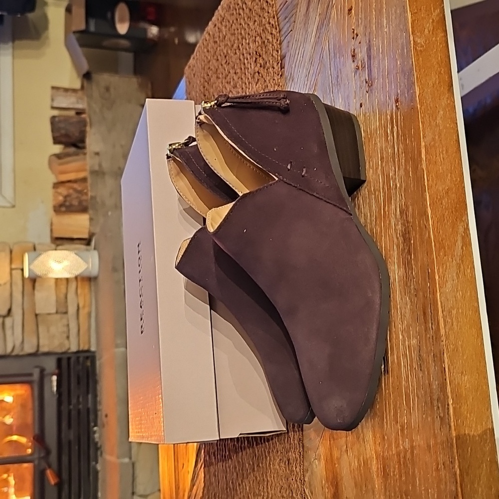 New Cole Haan Women's Suede Ankle Boots 6